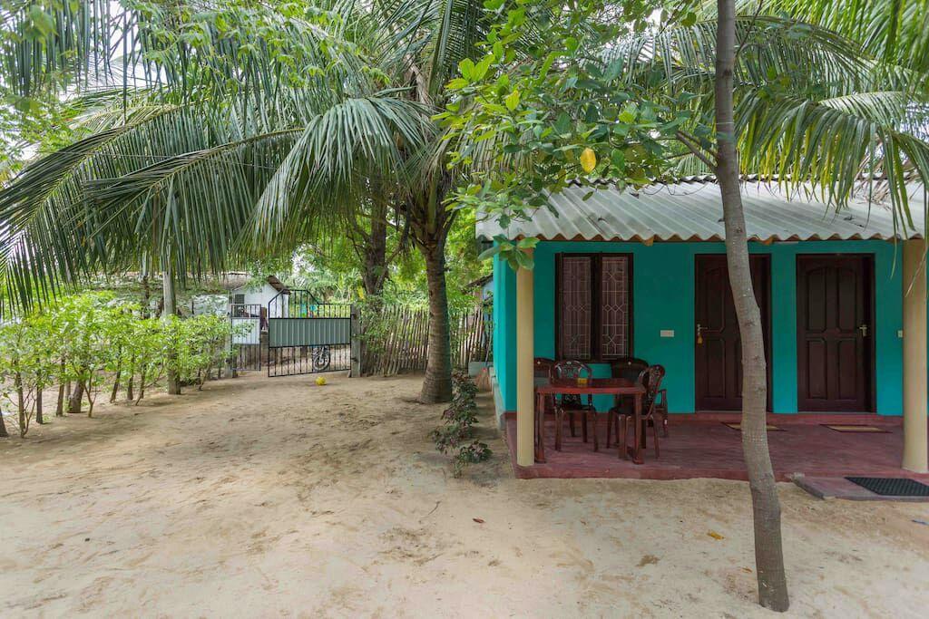 Theepan'S Home Nilaveli Eksteriør billede